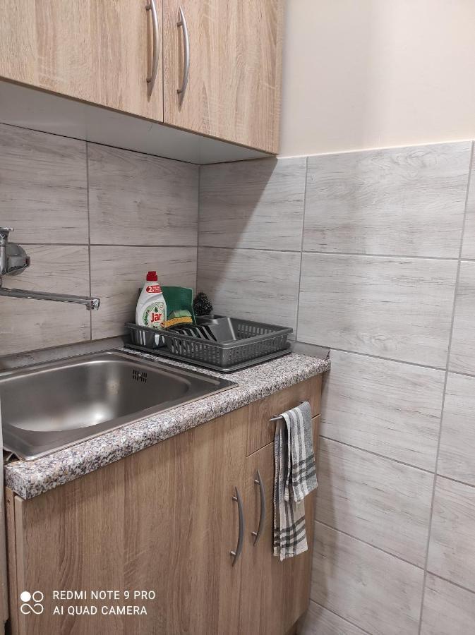 Desi Apartman Капошвар Экстерьер фото